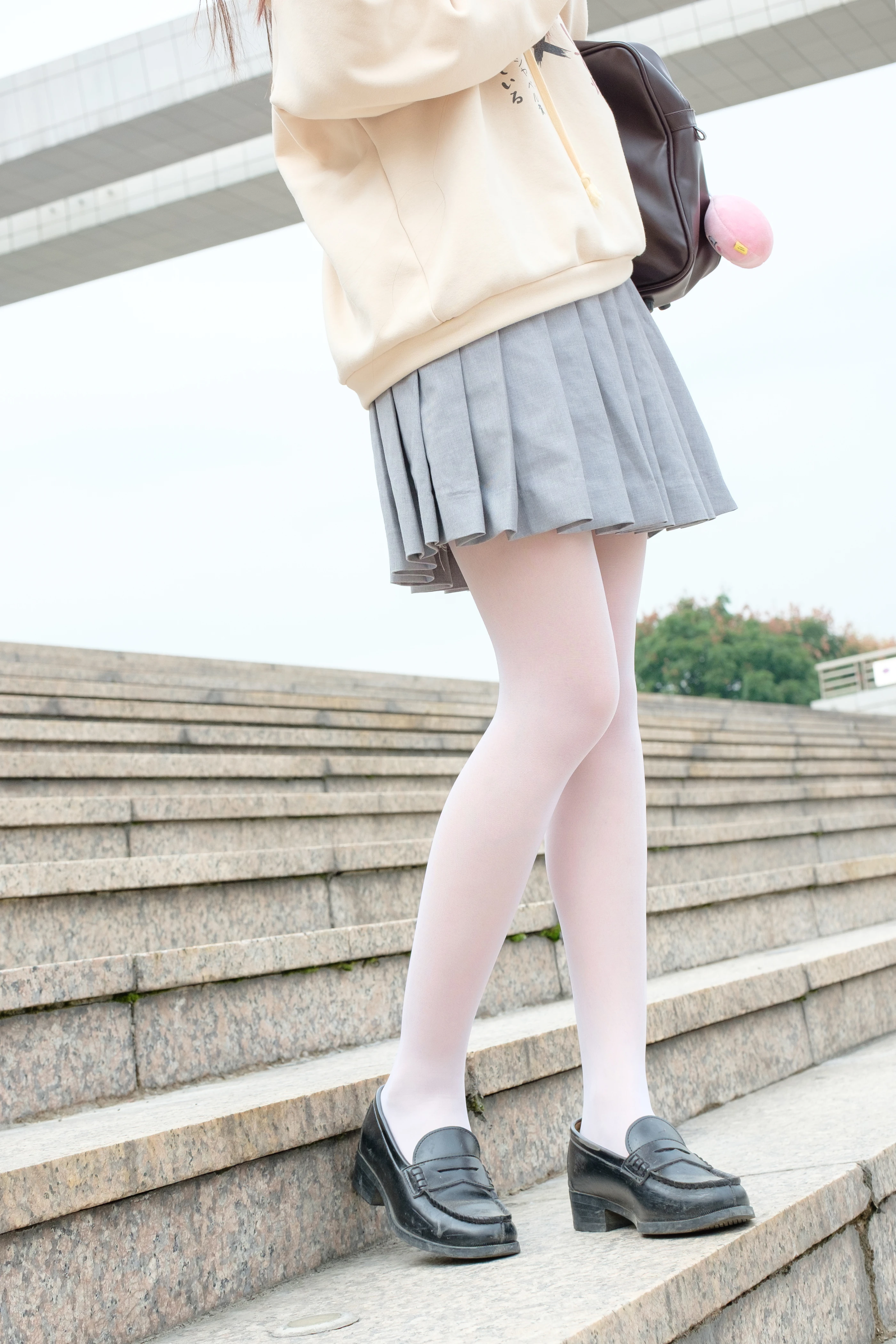 森萝财团 R15-040 [131P]插图2